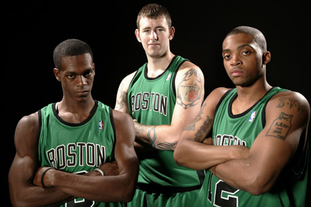 以小联盟合 以小联盟合